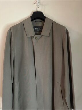 Sanyo Men’s Light Gray Trench Coat